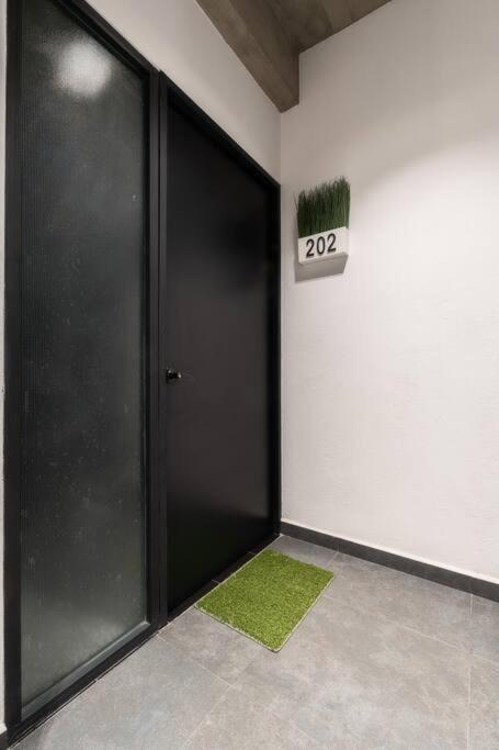 Apartment P202 Walk To Zocalo 3bdrm 2bath Rooftop Ac